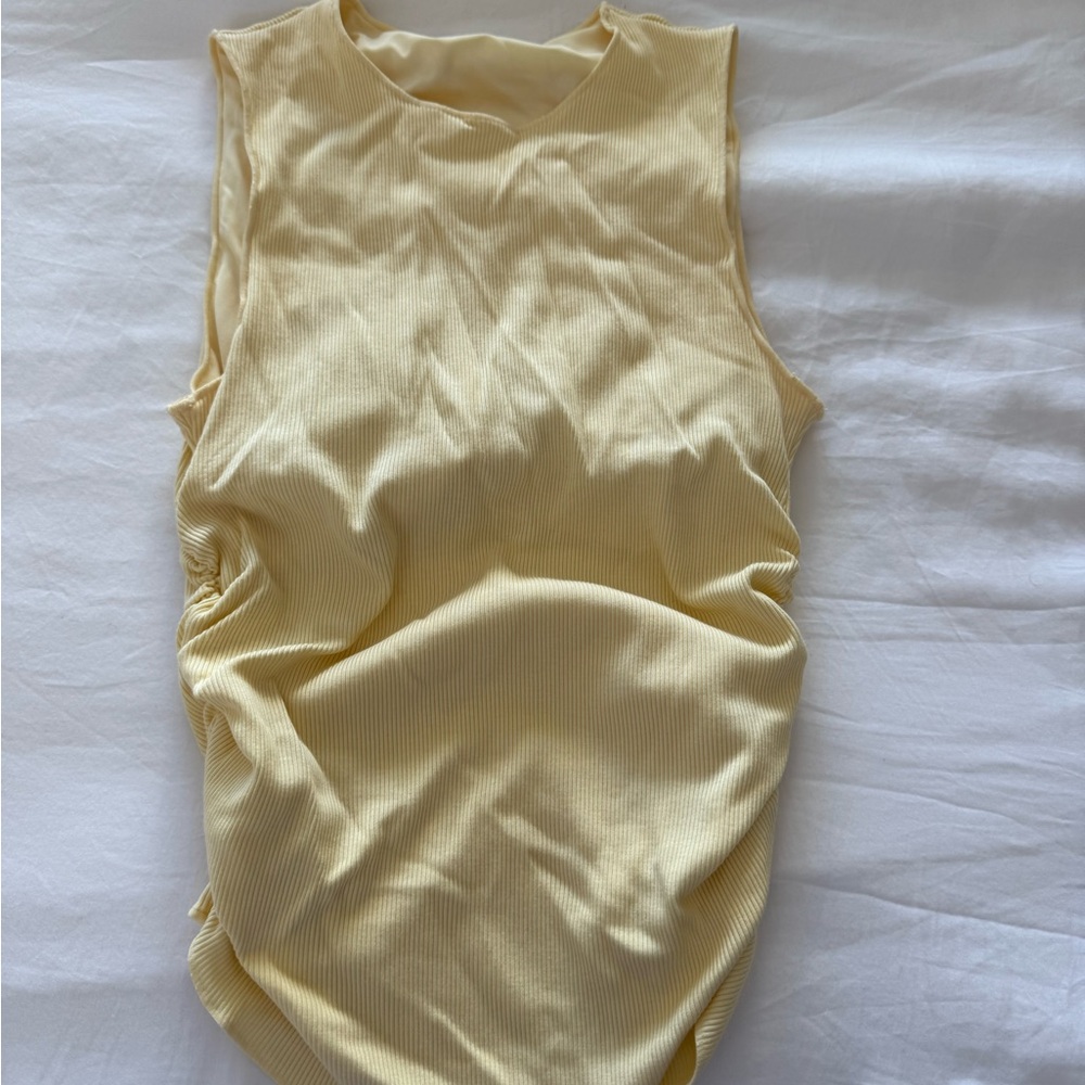 ALO Yoga Ribbed En Pointe Tank